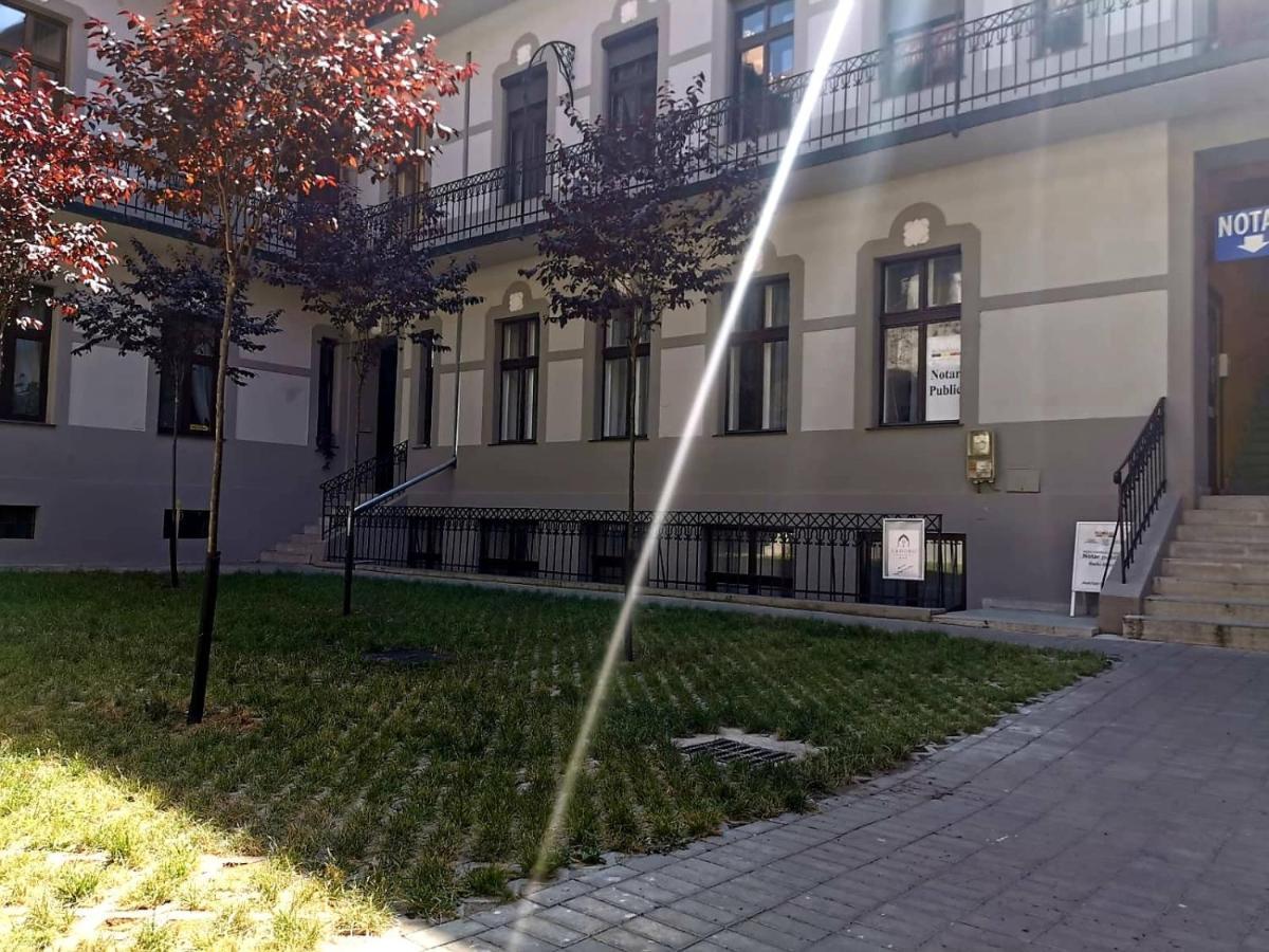 Cadoro City Center Apartments オラデア エクステリア 写真